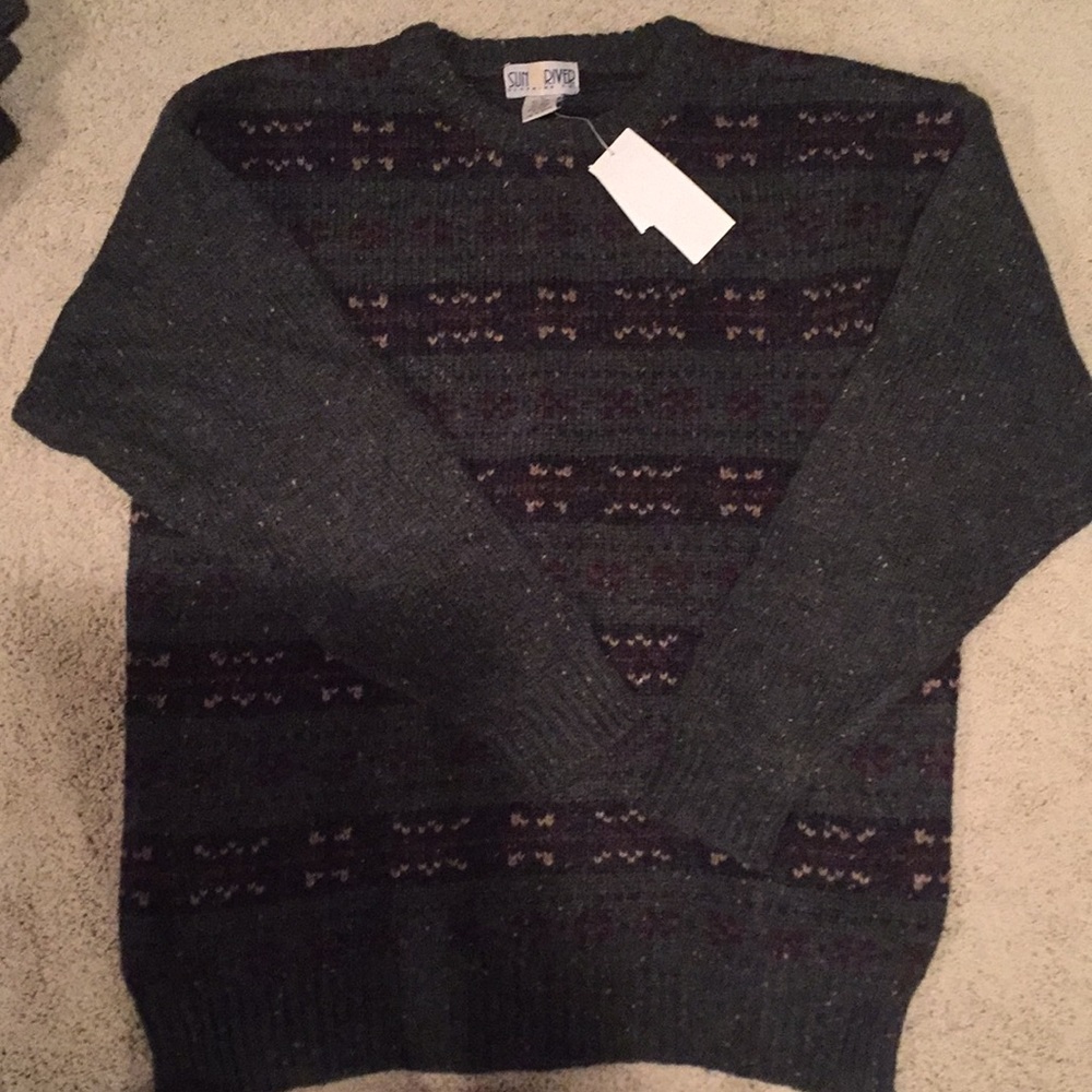 New Men’s Sweater